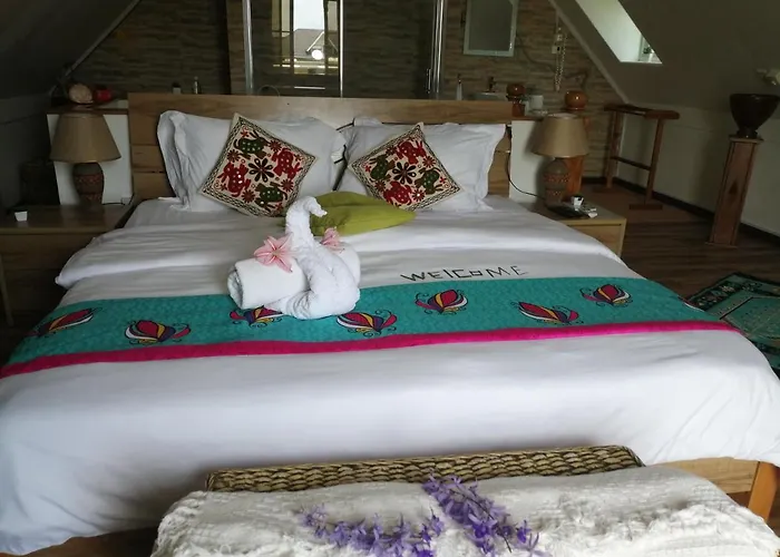 Ocean Bird & Wanita's Self Catering Chalet