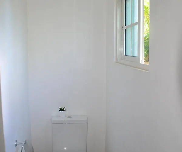 Ocean Bird & Wanita's Self Catering Chalet