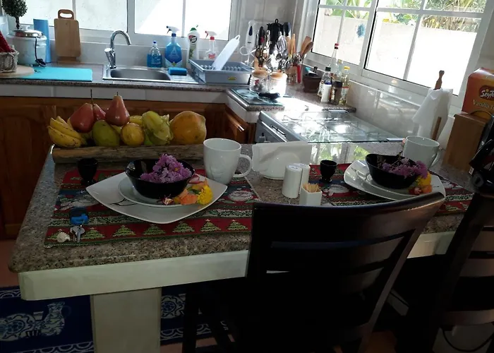Ocean Bird & Wanita's Self Catering Chalet Pointe Au Sel